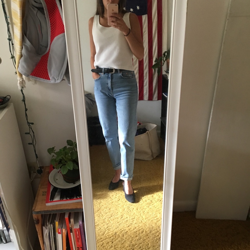 Meet your Posher, Holly